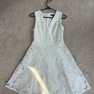 White House Black Market Ivory Lace Wedding Dress